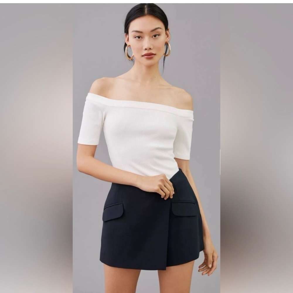 Anthropologie Maeve Tailored Black Skort Size 12